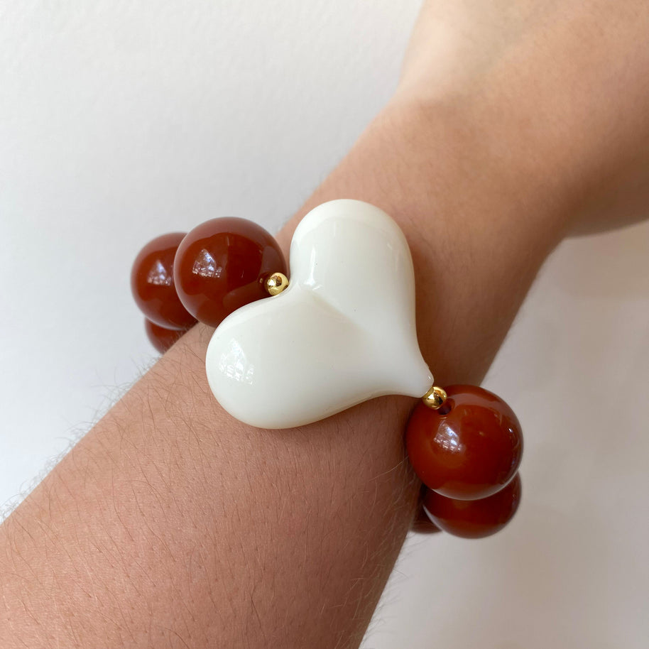 Acrylic Brown Gumball Bead with White Heart Bracelet