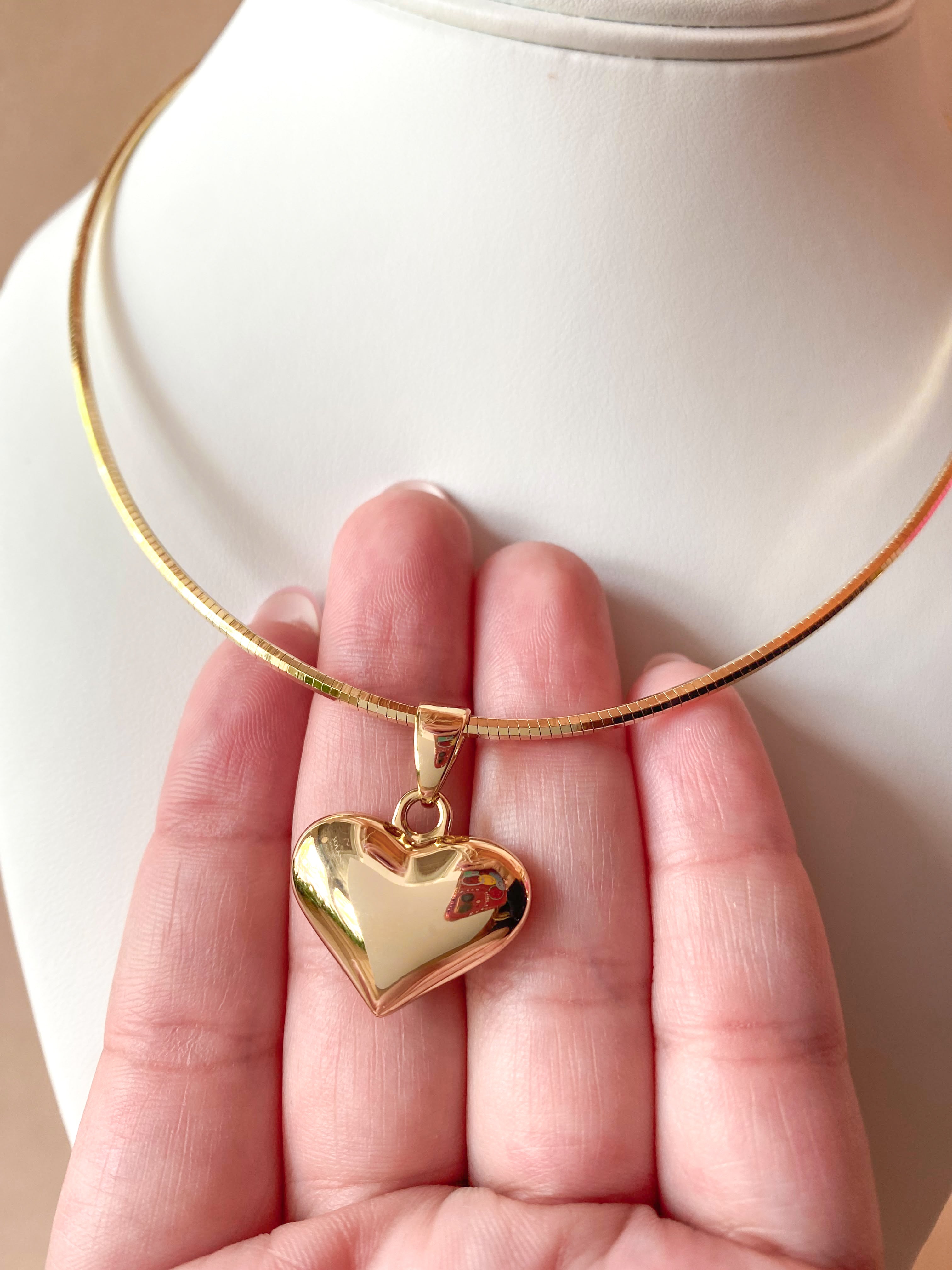 Golden Medium Heart in Choker Necklace