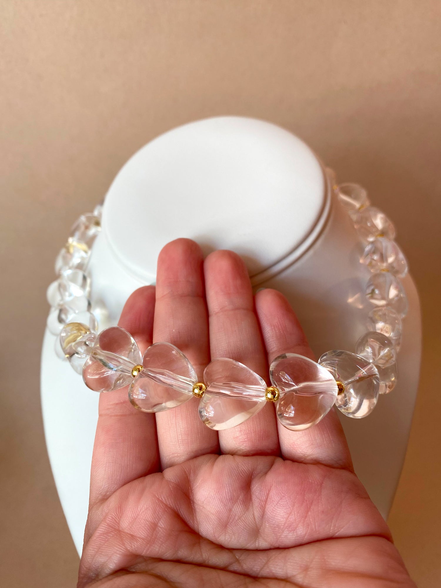 Crystal Clear Ceramic Hearts Pattern Necklace