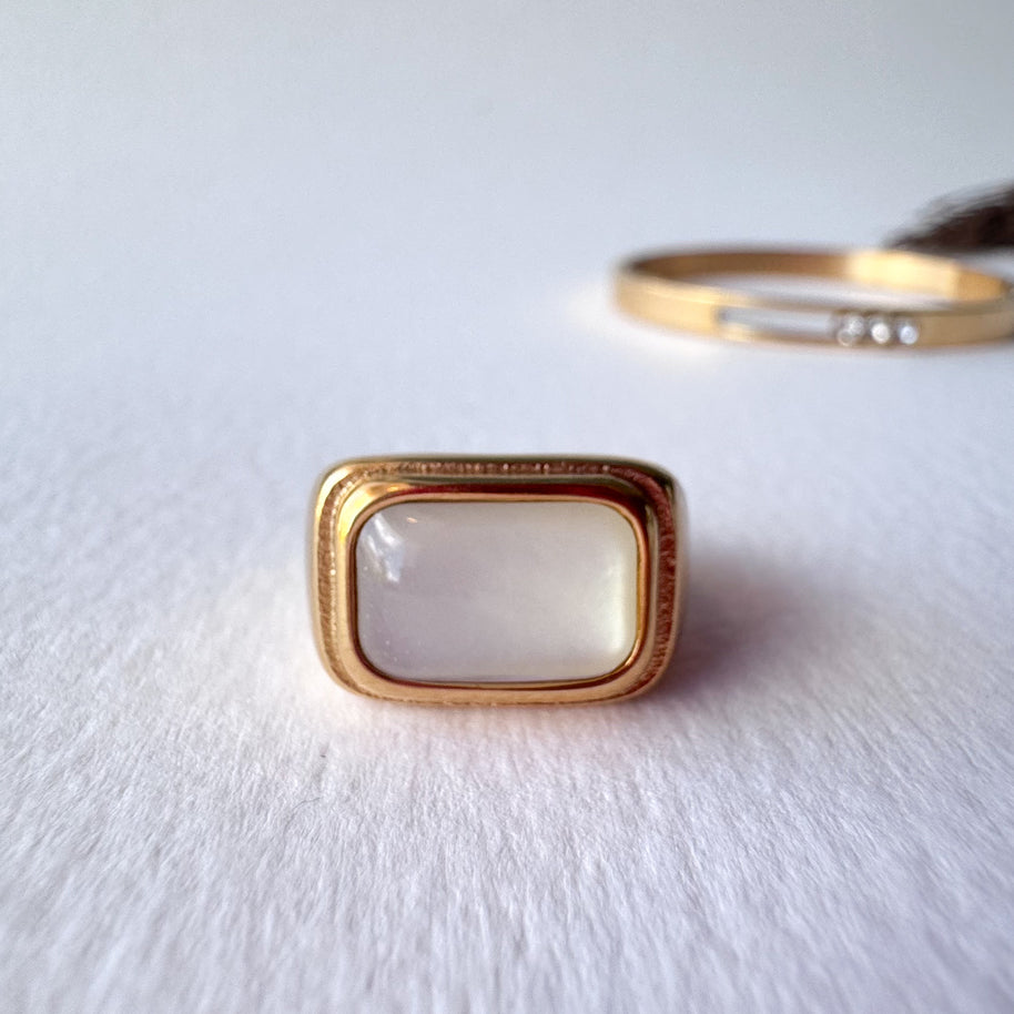 Mother od Pearl Square Style Steel Ring
