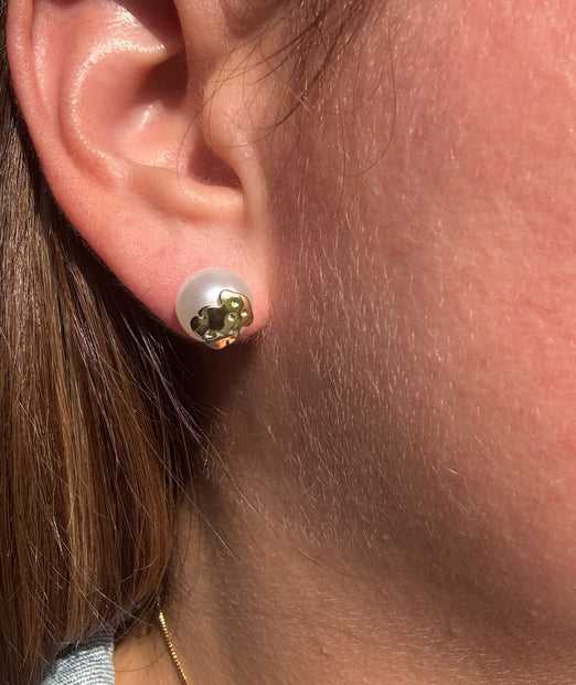 Aretes Mini Osito en Perla