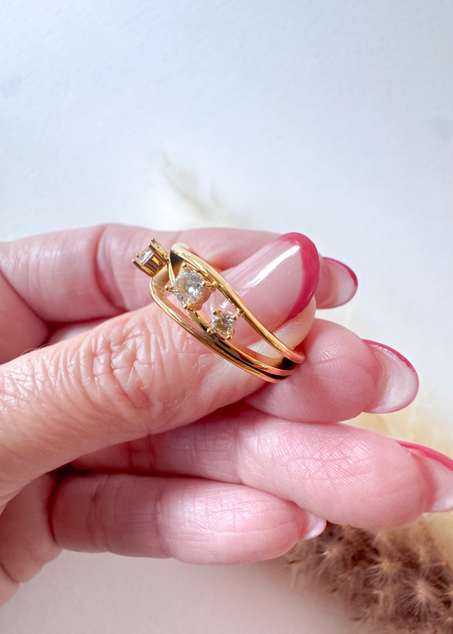 3 Zircons Style Layer Golden Steel Ring