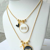 Adjustable Chains 11:11 Black & White