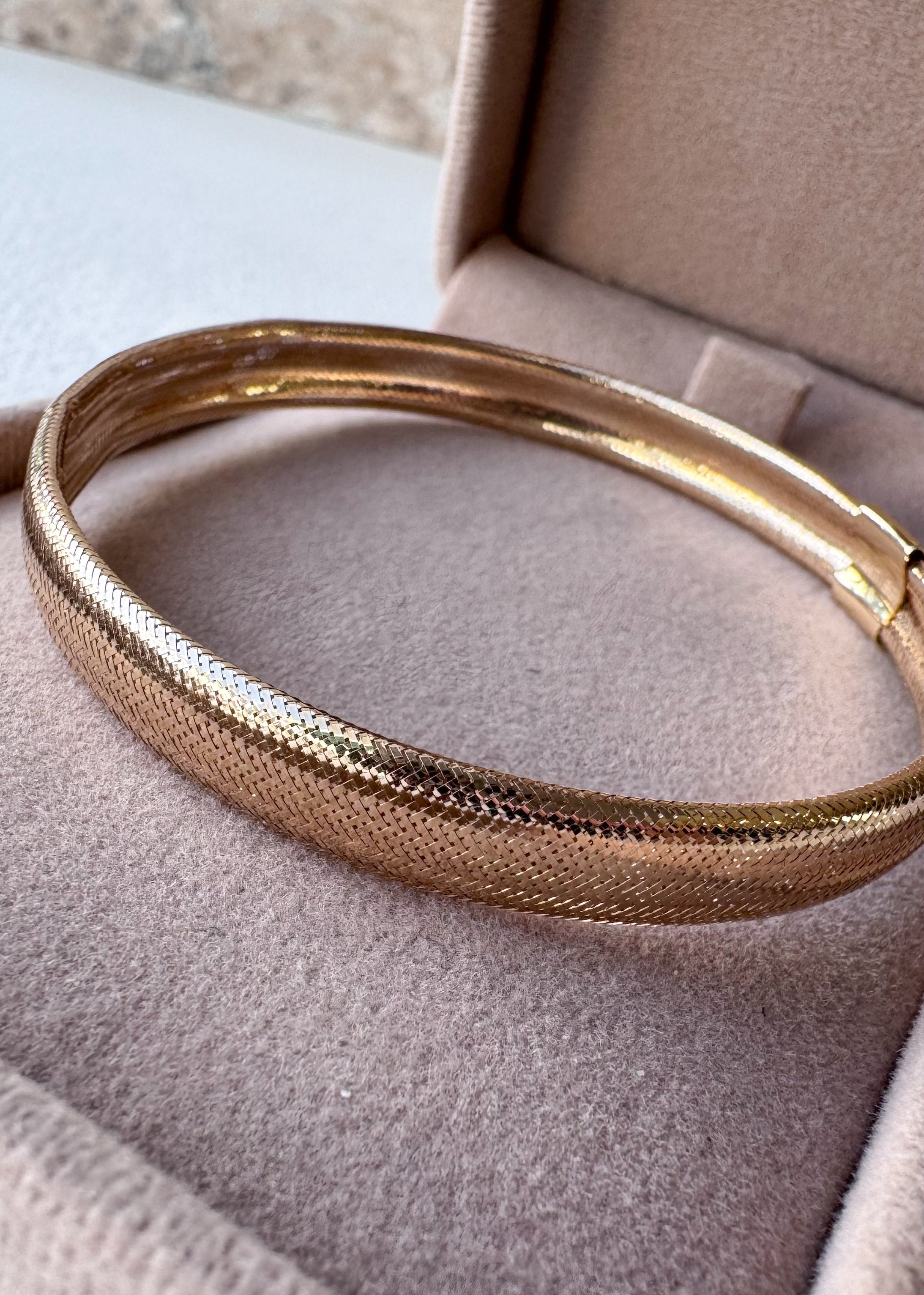 Mesh Italy 14k Solid Gold Bracelet