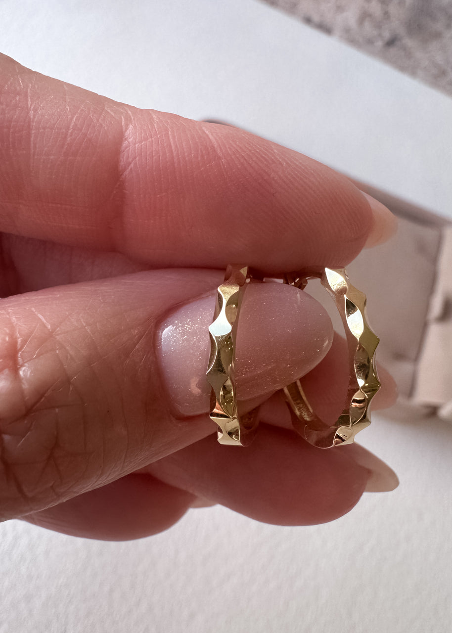 Beveled Style 18k Solid Gold Hoops