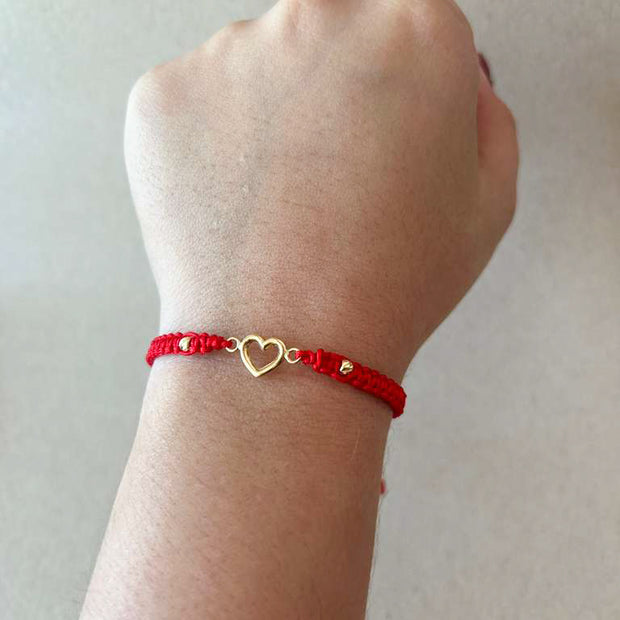 Black and Red Thread Little Hearts Silhouette 18k Gold Bracelet