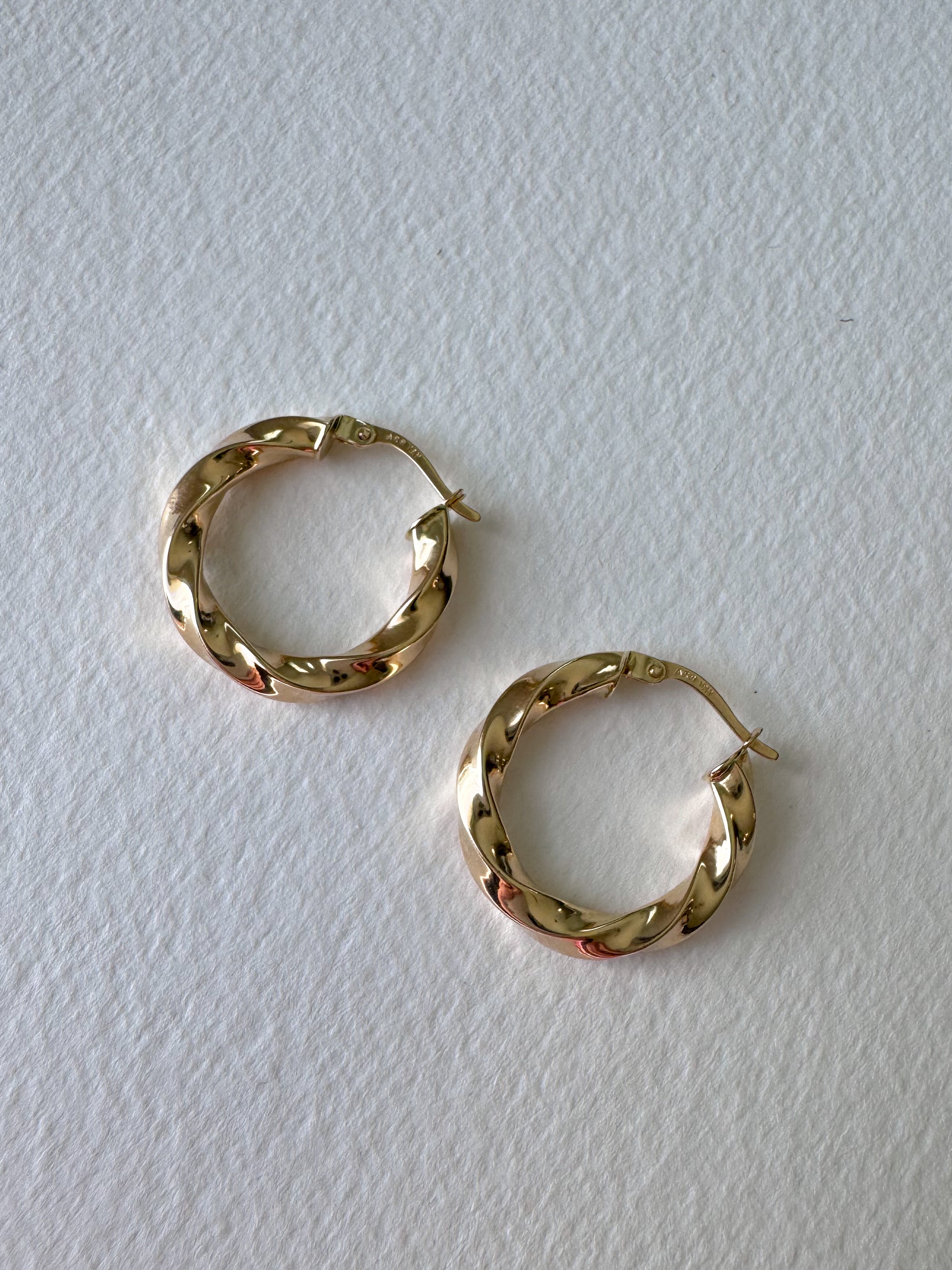 Spiral Thick 18k Solid Gold Hollow Hoops