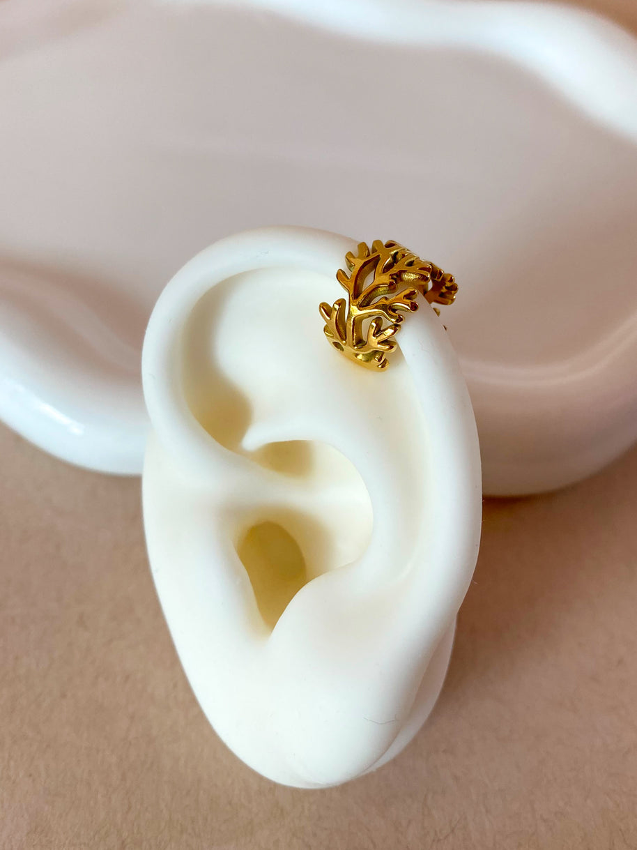 Golden Steel Leaf Style Ear Cuff