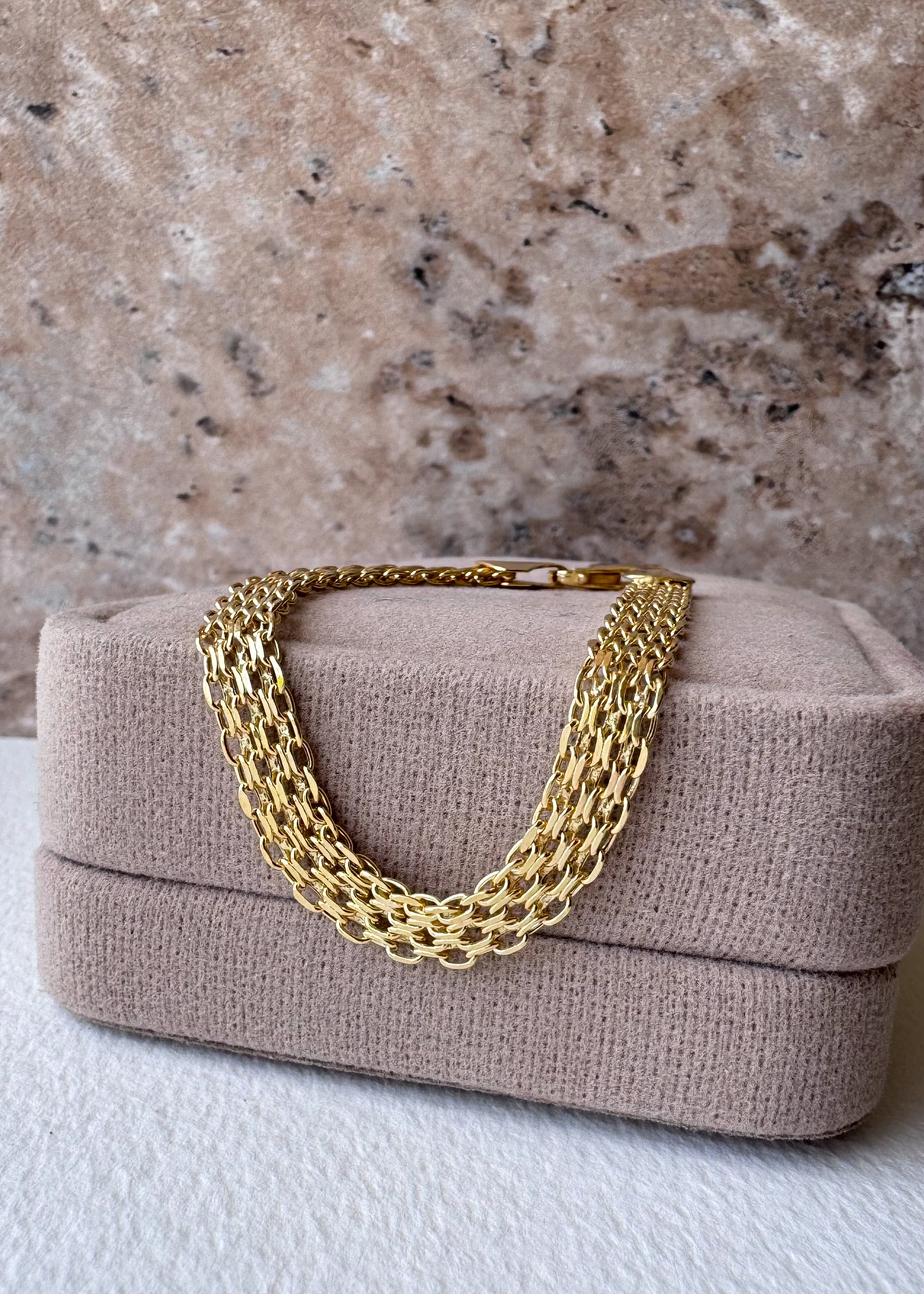 Bismark Style 18k Solid Gold Bracelet