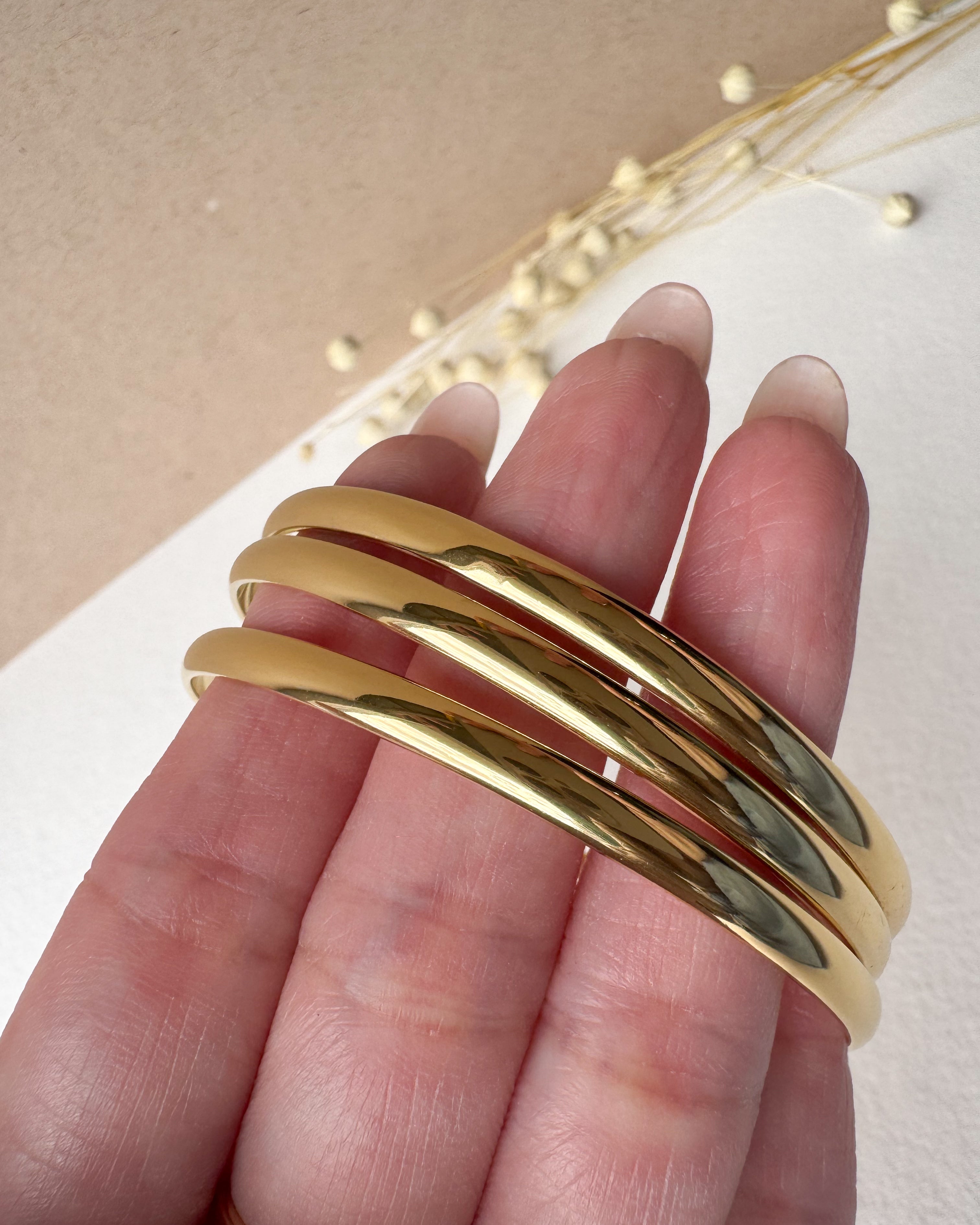 Set 3 Golden Medium Bangle