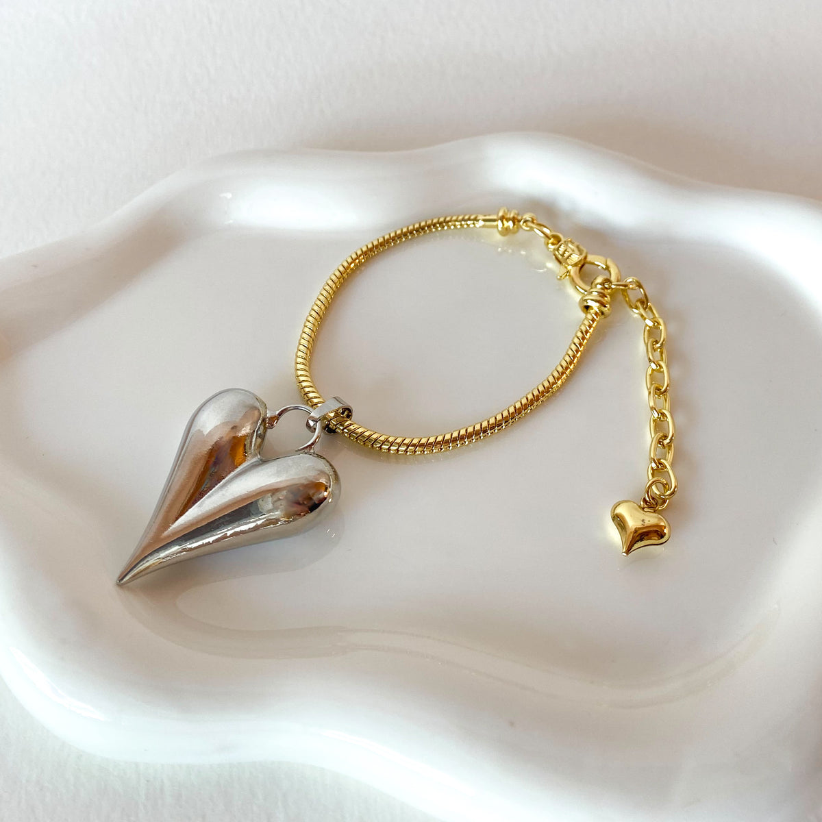 Silver Big Style Heart in Golden Bracelet