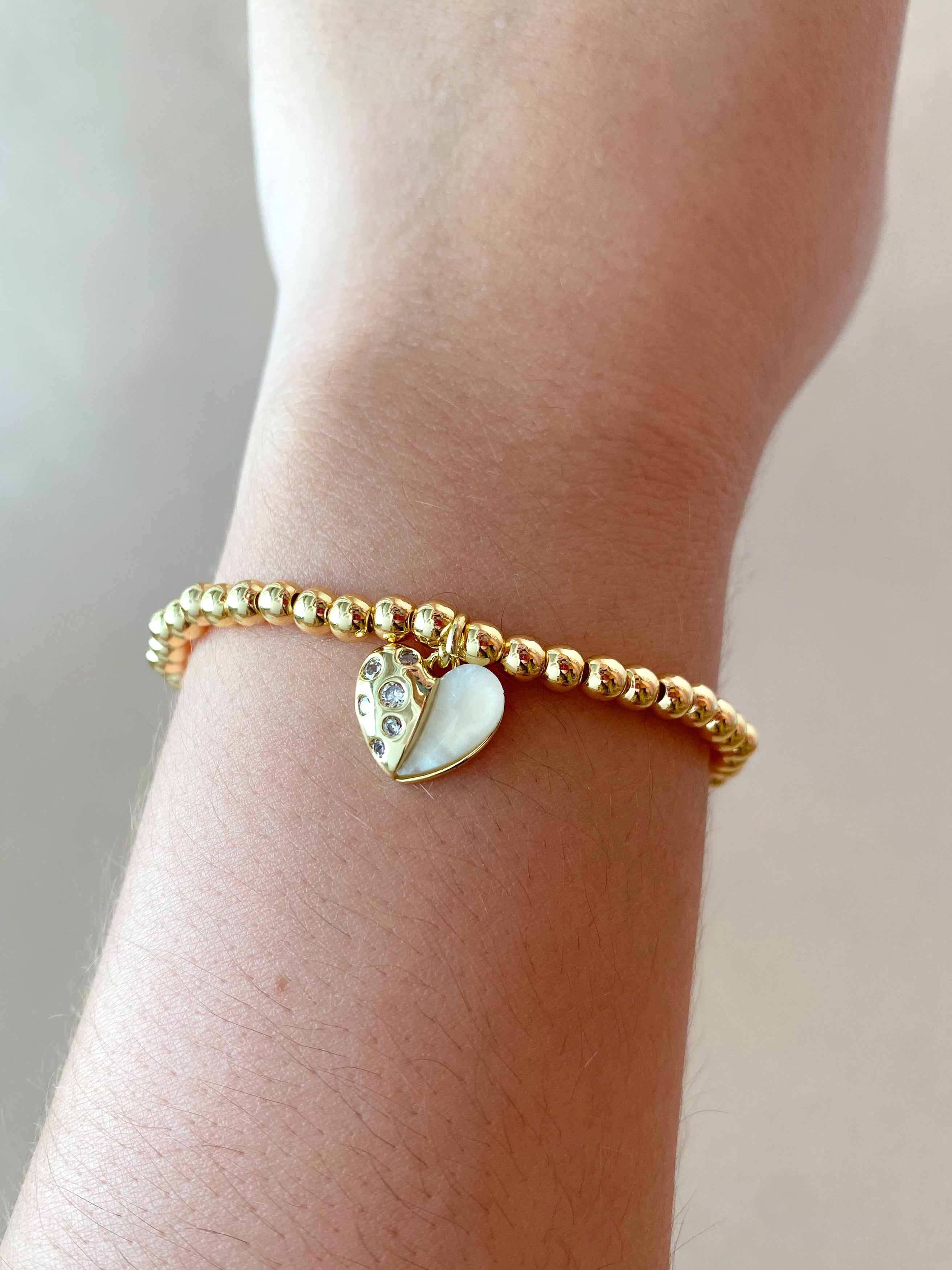 2 Styles of Butterfly Charms and Heart Charm in Golden Elastic Bracelet