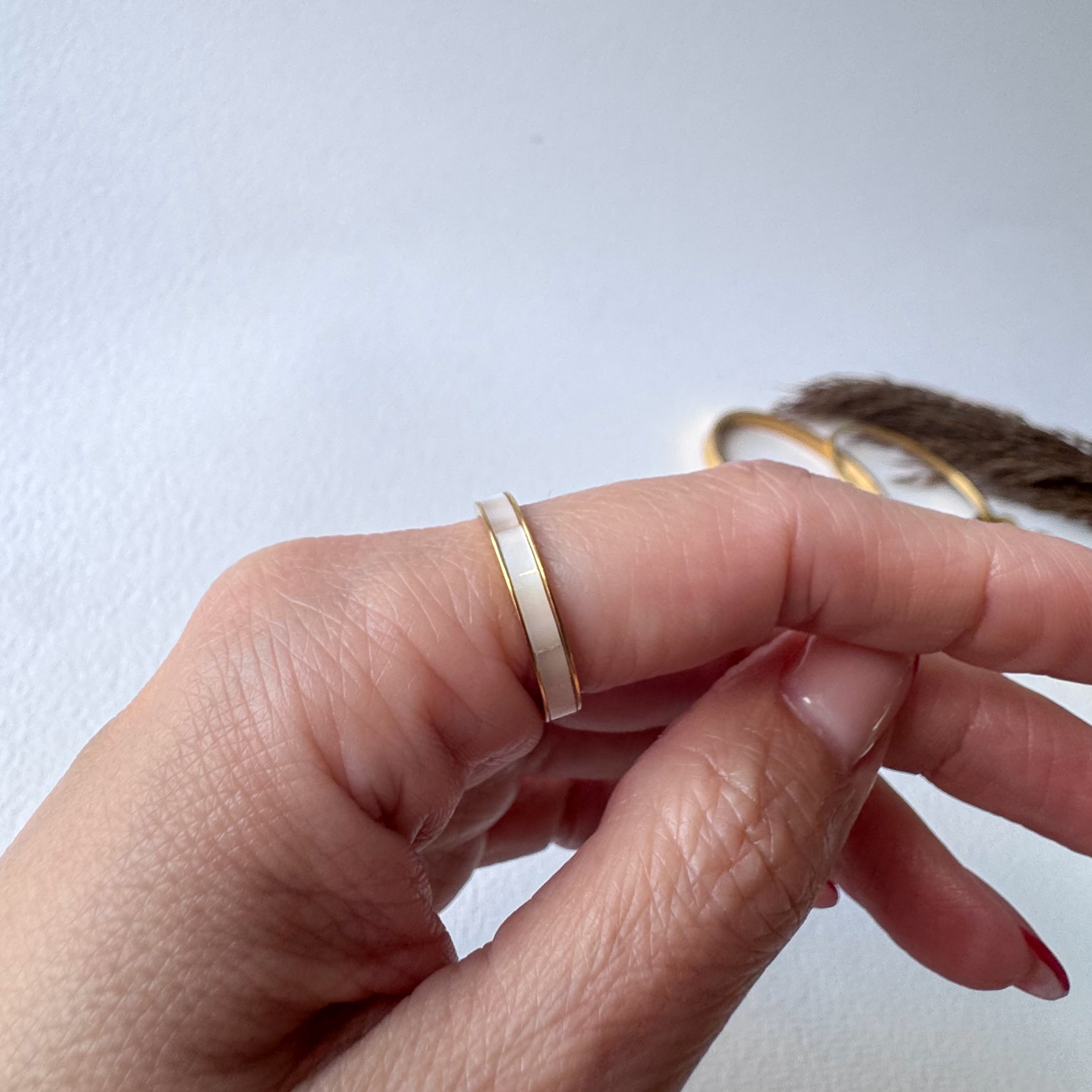 Classic Gold Mother of Pearl Steel Ring
