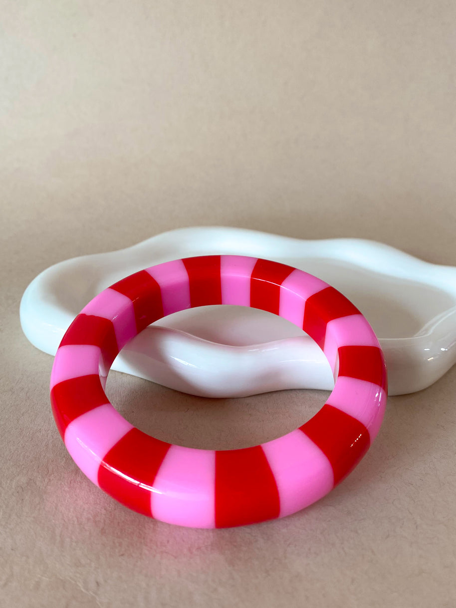 Red and Pink Big Acrylic Style Bracelet