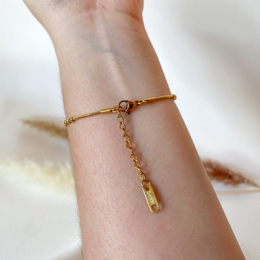 Golden Classic Style Steel Thin Bracelet