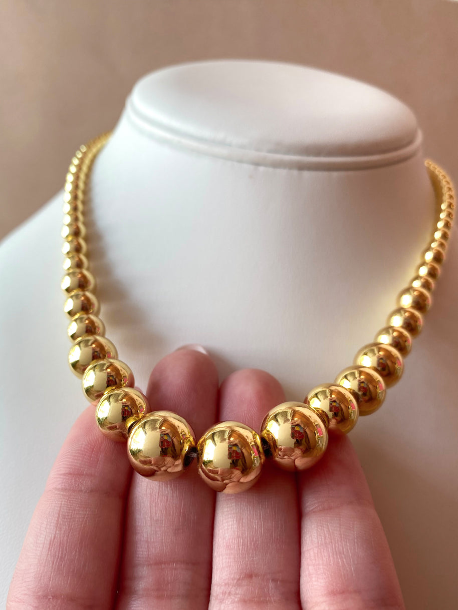 Big, Medium and Little Golden Balls Pattern Necklace