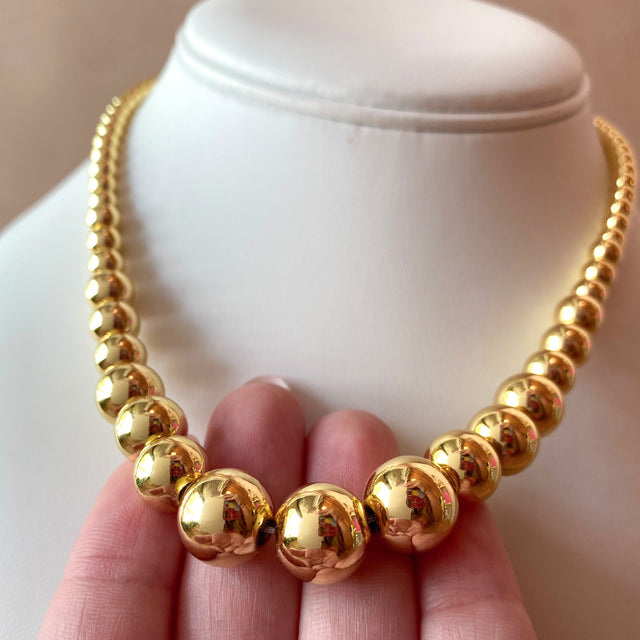 Big, Medium and Little Golden Balls Pattern Necklace