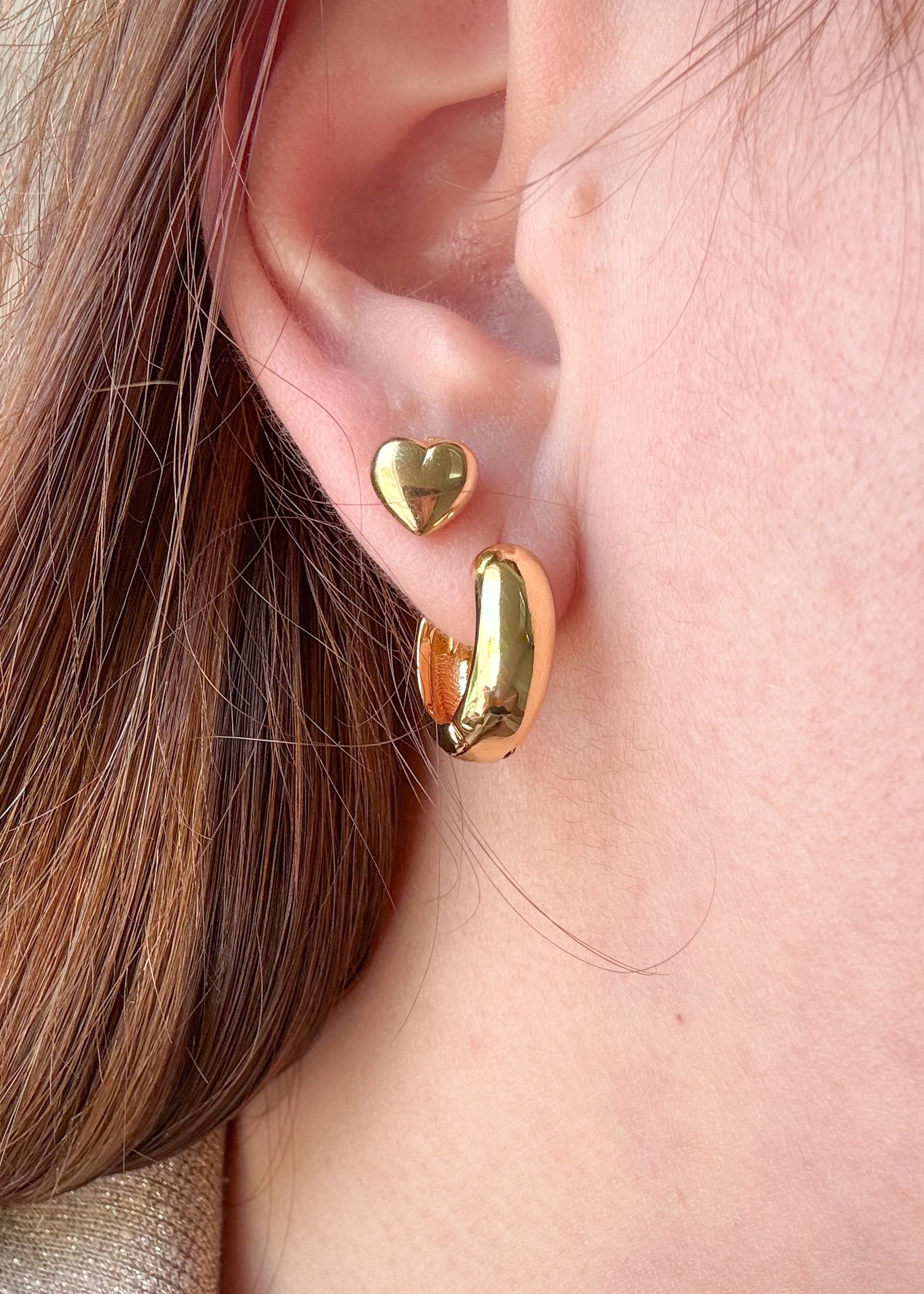 Golden Plain Medium Classic Hoops