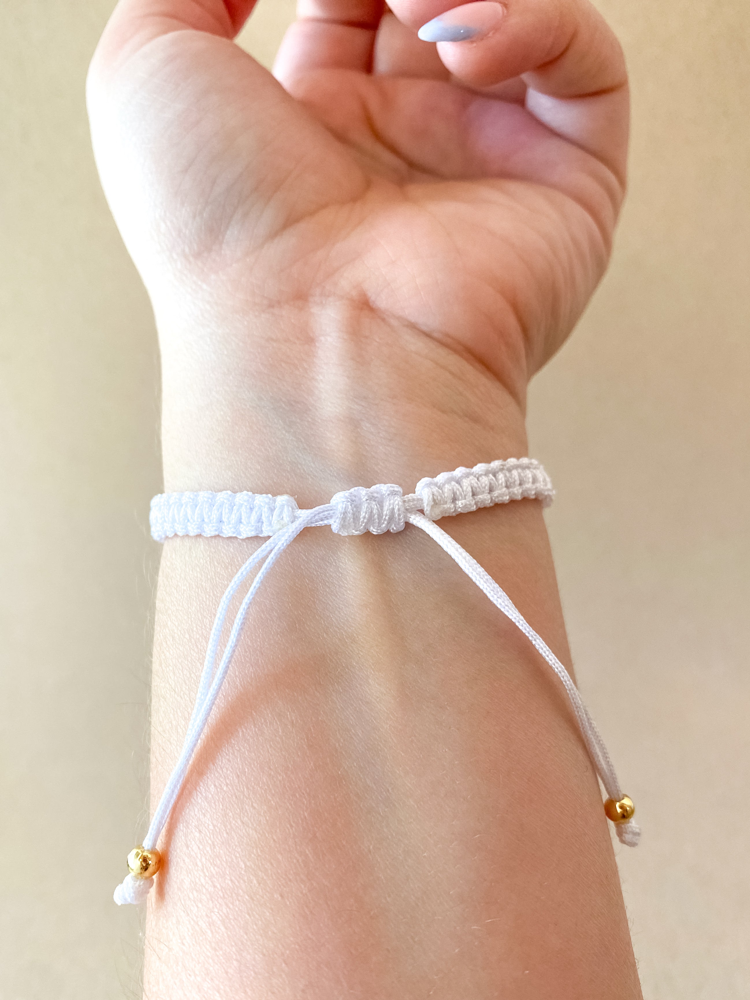 Heart of Jesus White Thread Adjustable Bracelet