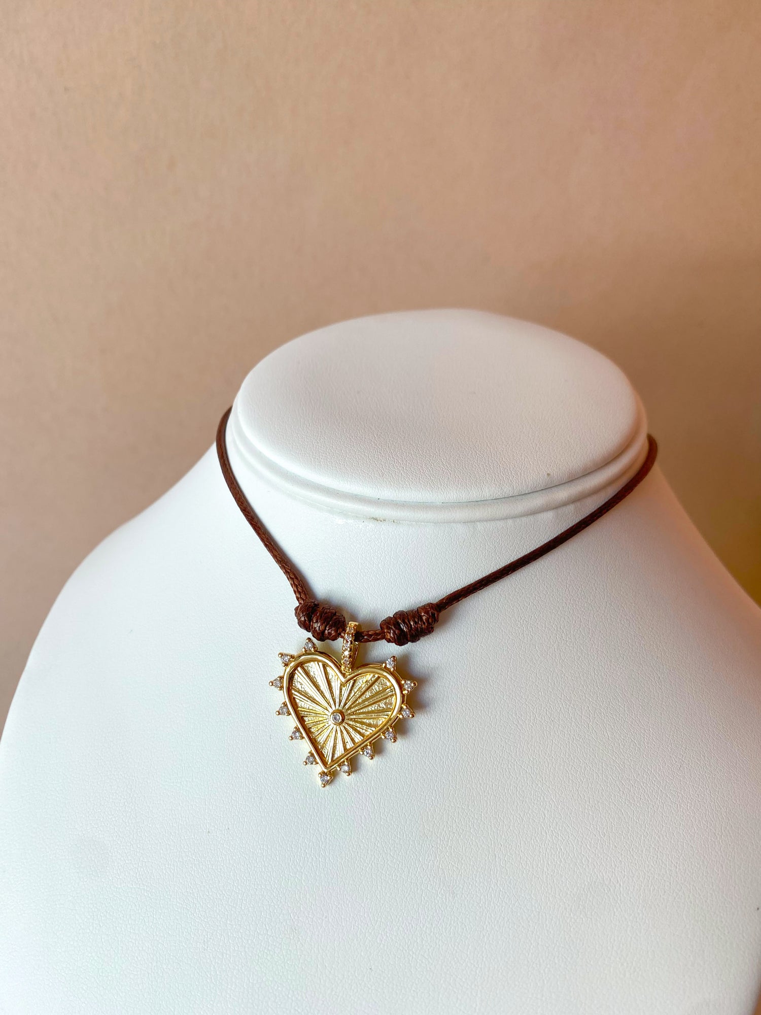 Golden Shiny Medium Heart Brown Leather Adjustable Necklace