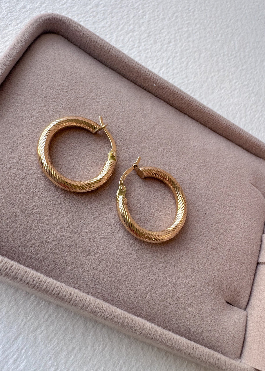 Spiral Thin 18k Solid Gold Hollow Hoops
