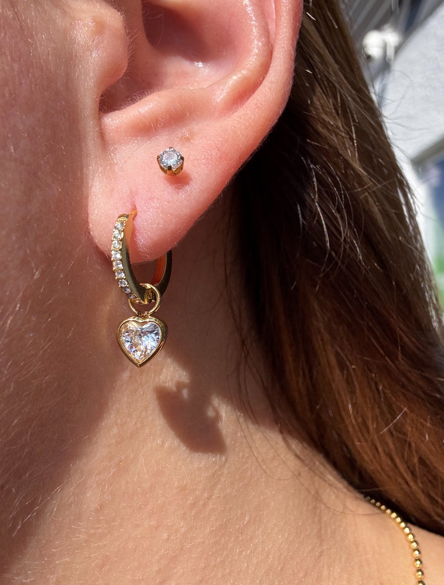 Argollas Corazon Circón Gold
