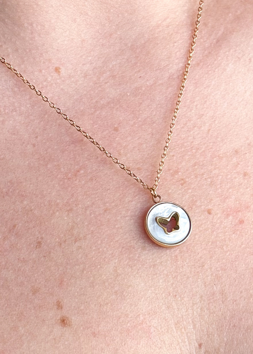 Mother of Pearl butterfly 🦋 Necklace