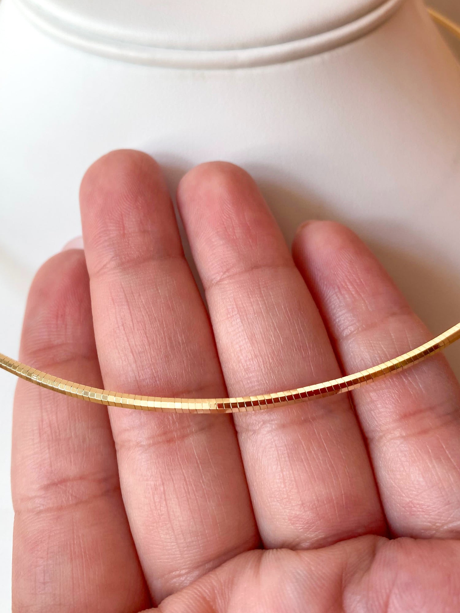 Plain Flat Golden Shiny Chain Style Necklace