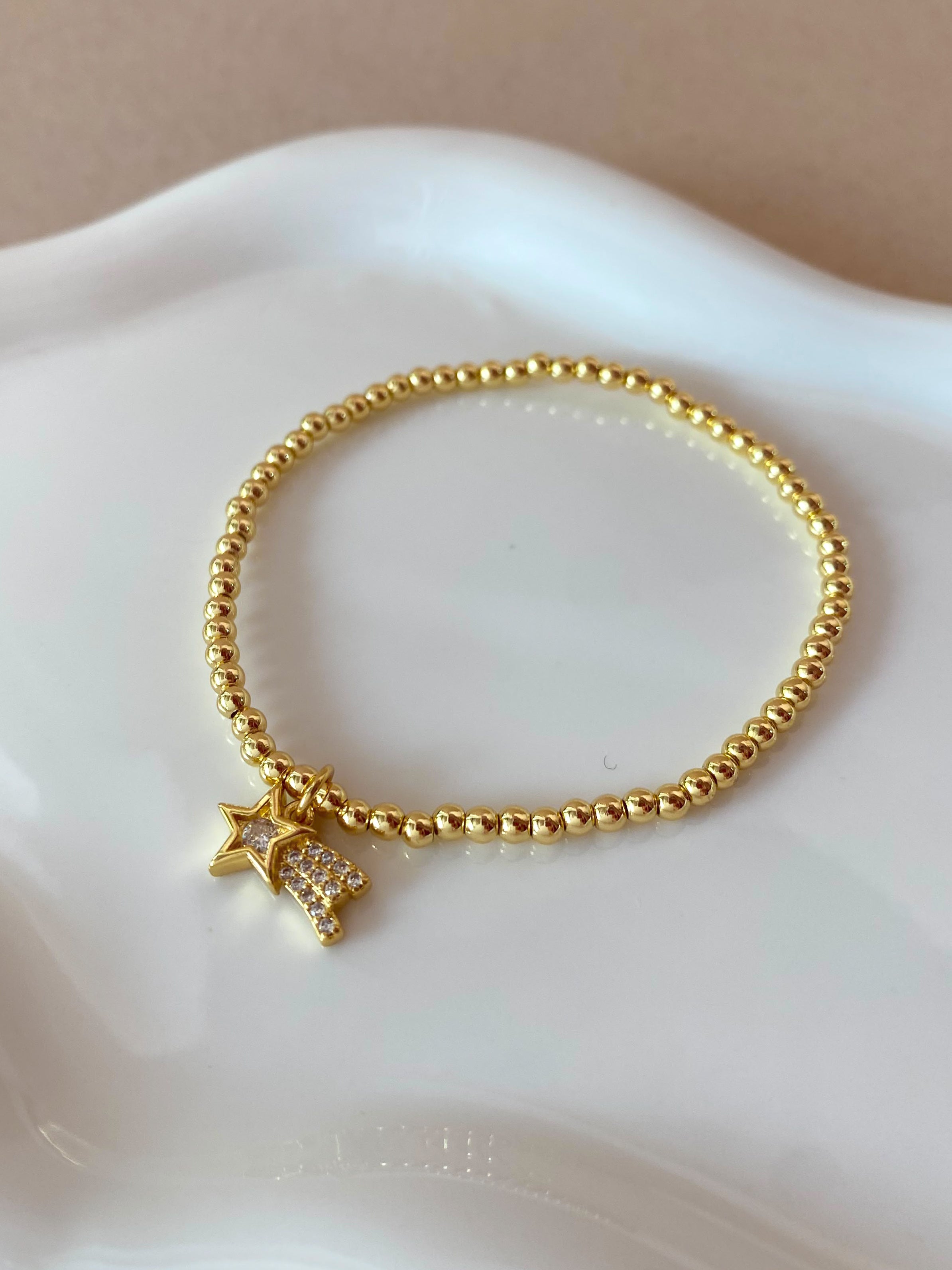 Star, White Heart and Faith Charms Elastics Bracelets