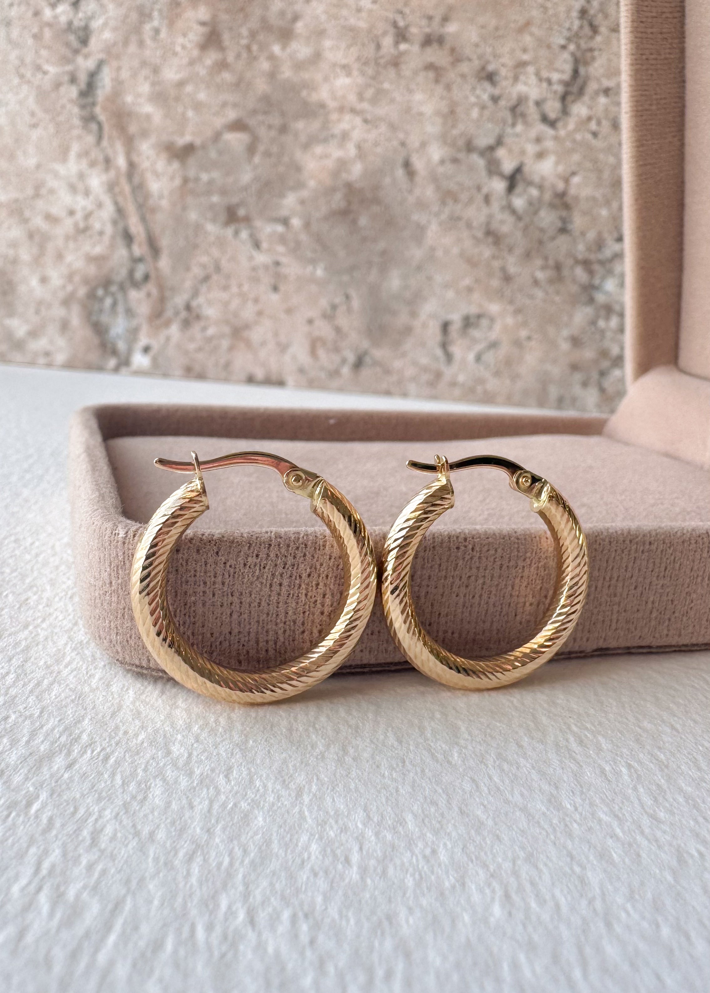Spiral Thin 18k Solid Gold Hollow Hoops