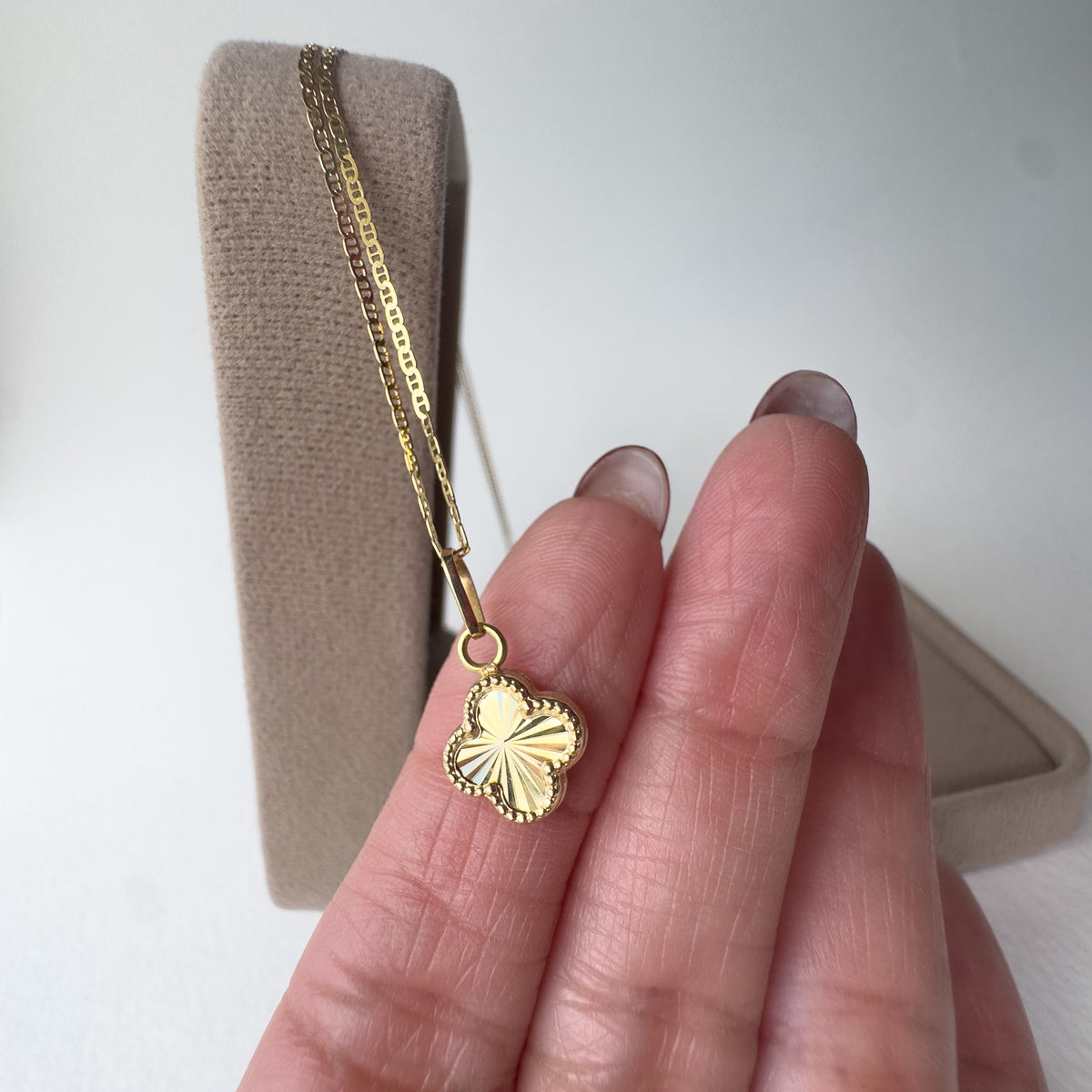 Golden Clover Mirror Style Chain or Charm - 18K Solid Gold