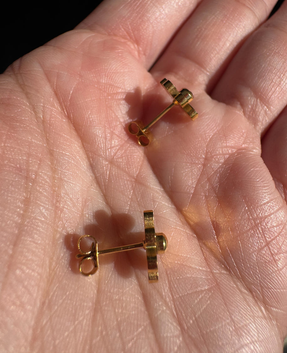 Golden Flowers Plain Earrings