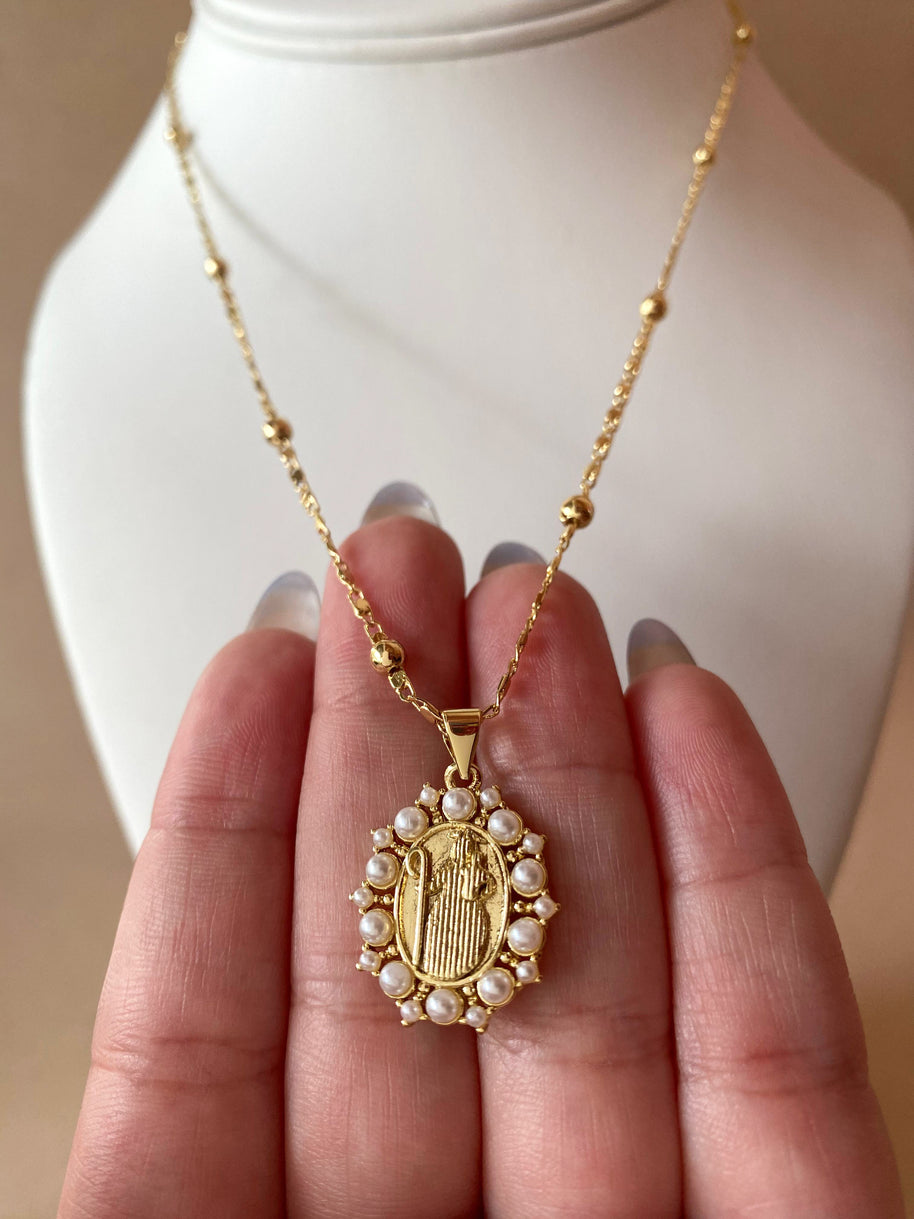 Divina Pastora Virgin Pearls Oval Medal Necklace