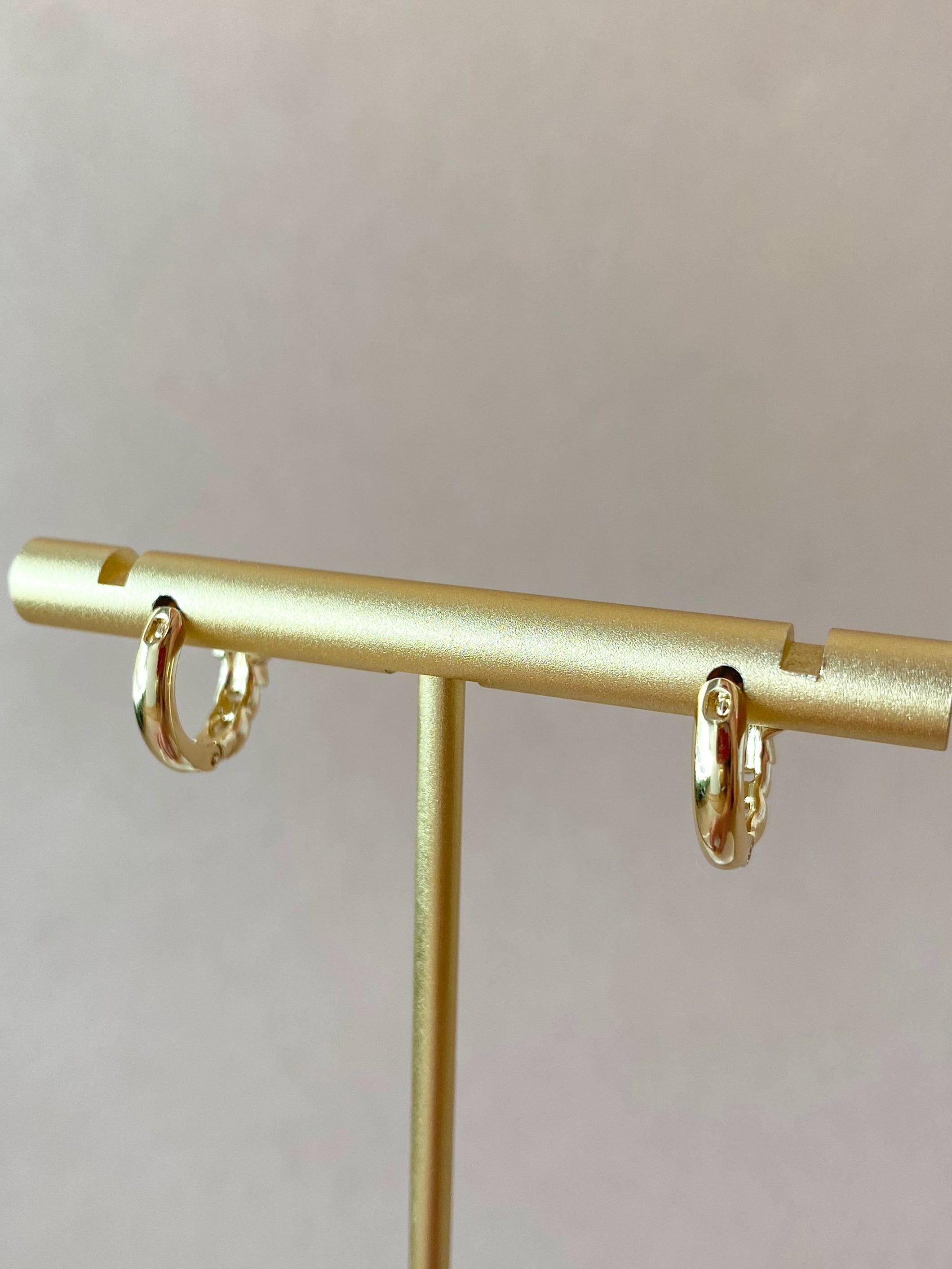 Little Stars in Blue or Yellow Golden Hoops