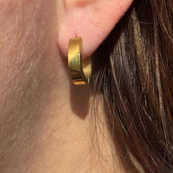 Big Oval Plain Golden Steel Hoops