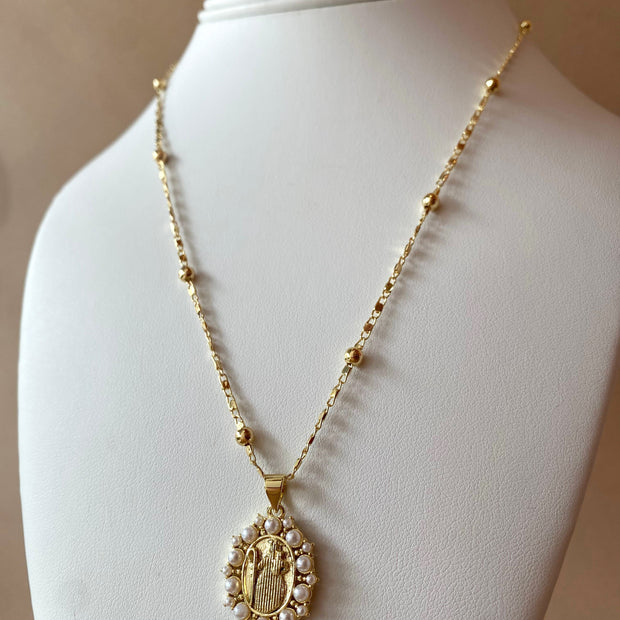 Divina Pastora Virgin Pearls Oval Medal Necklace