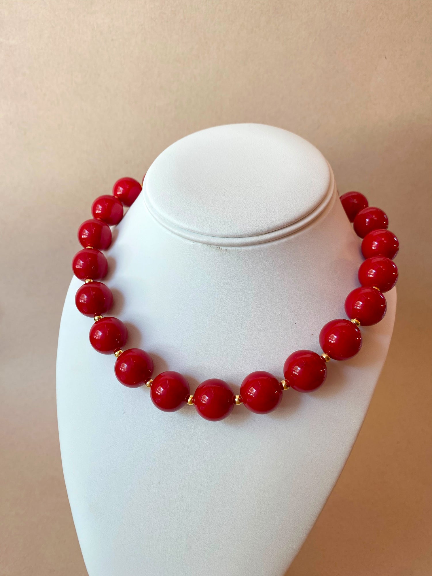 Red Balls Ceramic Charms Pattern Necklace
