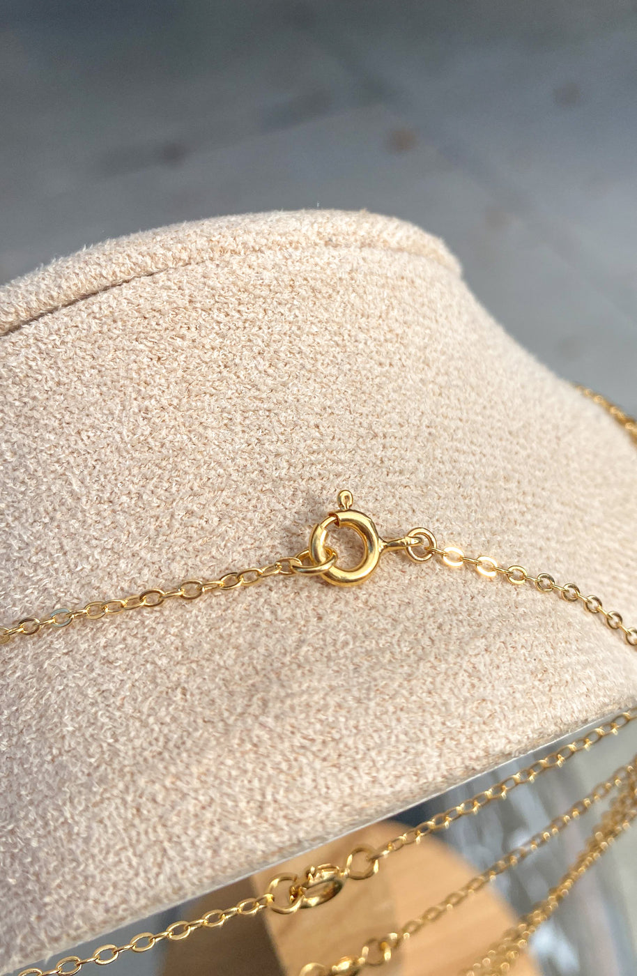 Zodiac Signs in Mother Of Pearl Charms Necklace