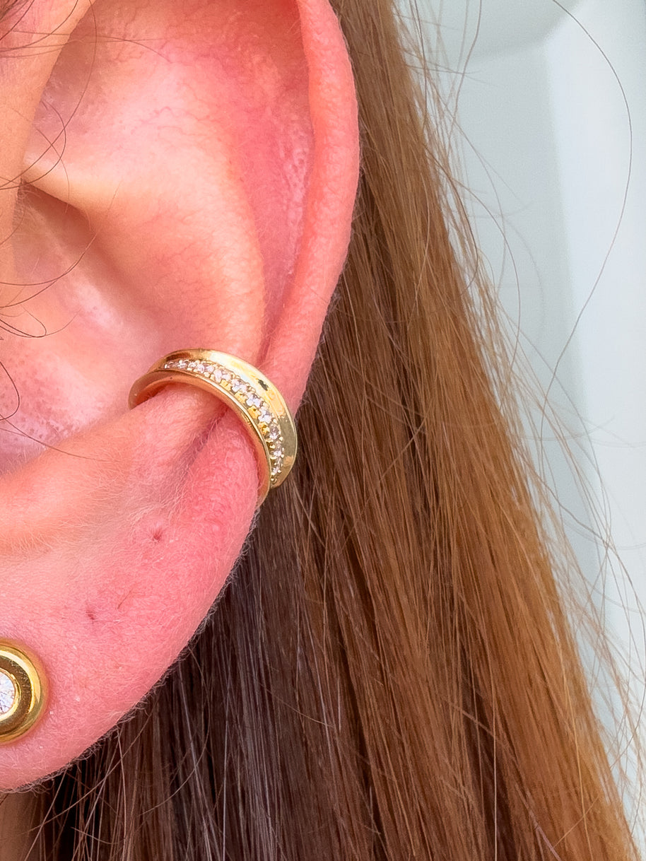 Golden Crystals Ear Cuff