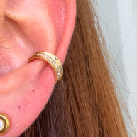 Golden Crystals Ear Cuff