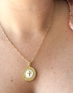 Load image into Gallery viewer, Necklace of Cross in Nacar
