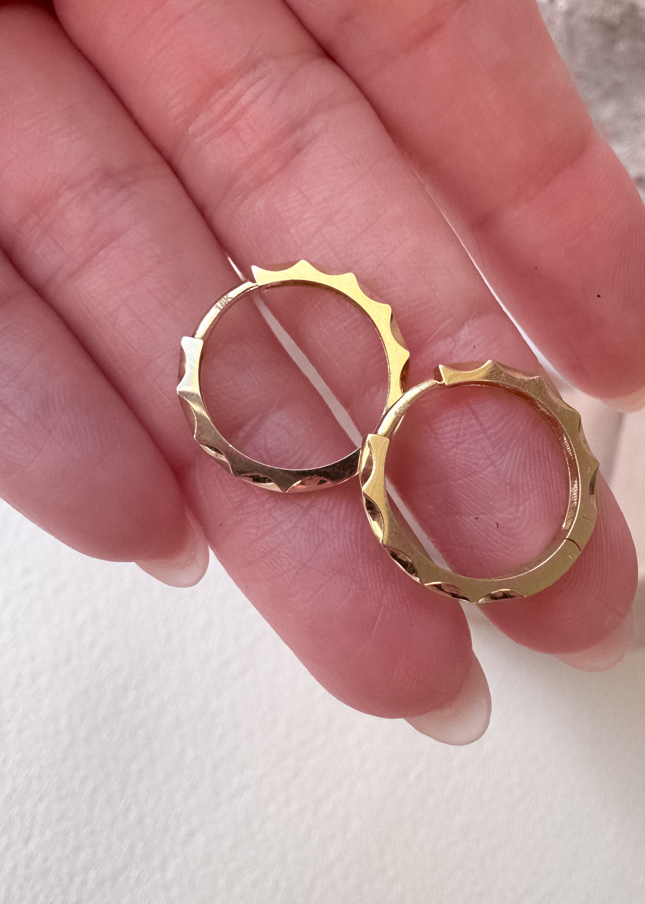 Beveled Style 18k Solid Gold Hoops