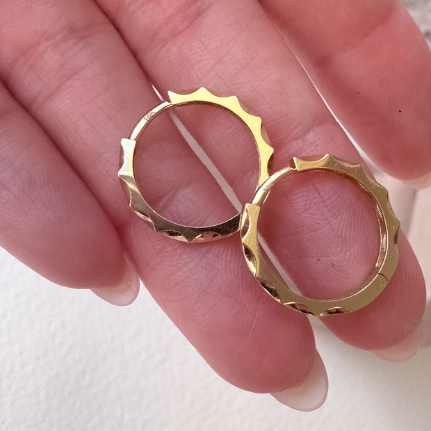 Beveled Style 18k Solid Gold Hoops