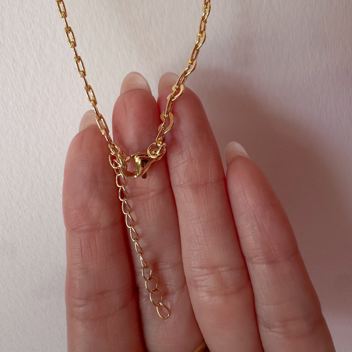 Golden Hearts Pattern Necklace