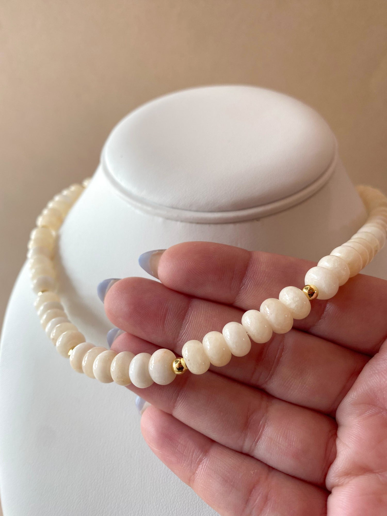 White Morganita Beads Necklace