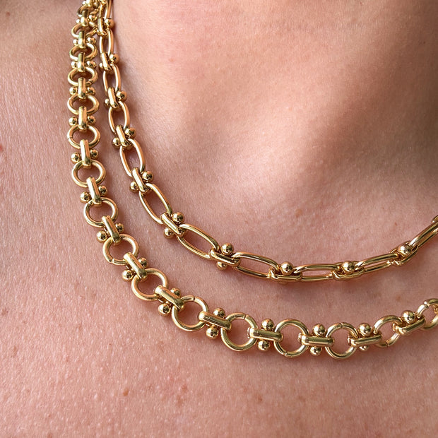 Oval or Round Classic Golden Steel Links Chain Necklaces