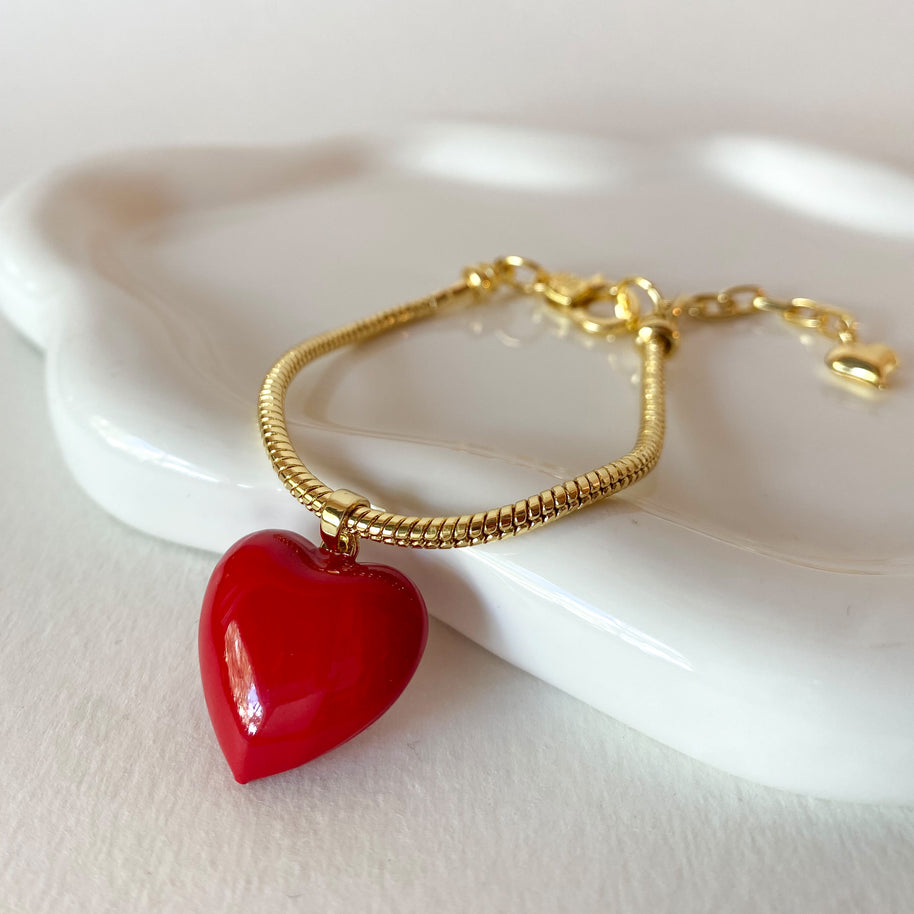 Medium Red Heart Golden Bracelet