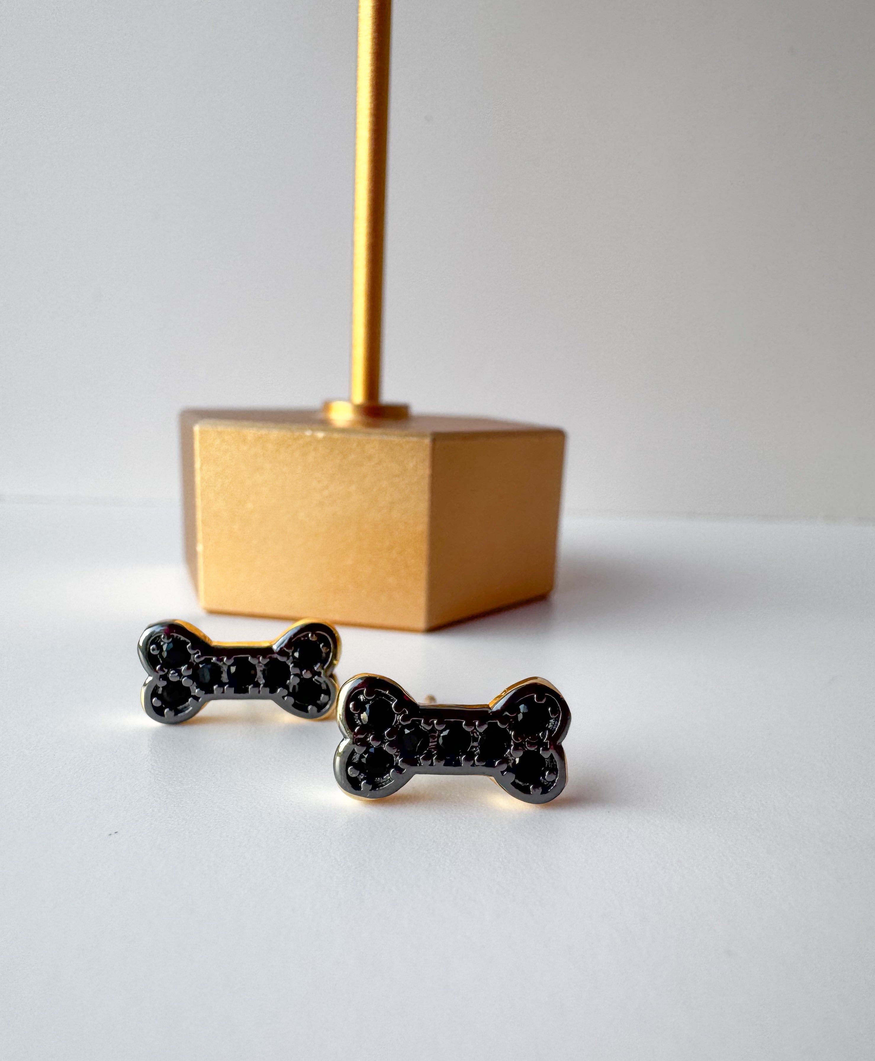 Aretes Corazon, Aretes Huesito de Perrito + Ear Cuff