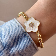 White Flowers Silver & Gold Elastic Bracelets