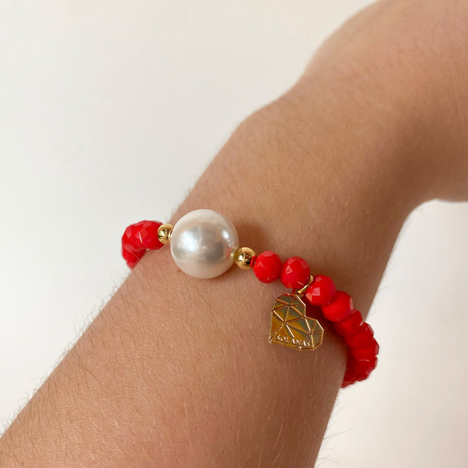 Pearl, Heart and Red Crystals Elastic Bracelet